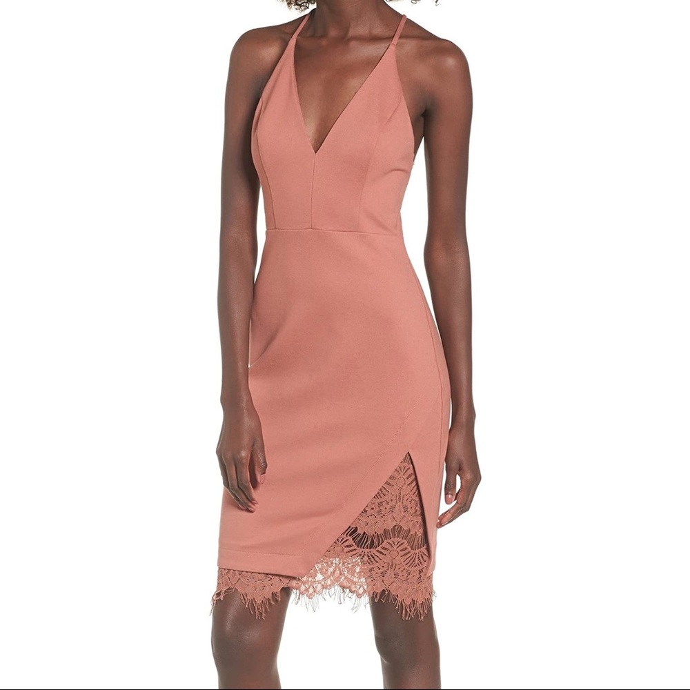 ASTR The Label Peeking Lace Bodycon Dress